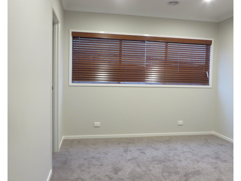 14 Whistler Circuit, Kalkallo VIC 3064