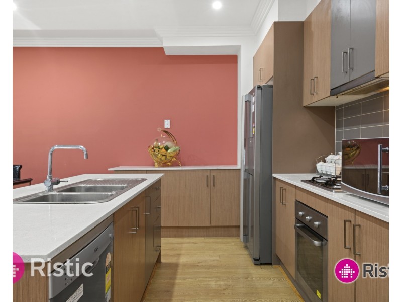 32 Serenity Way, South Morang VIC 3752