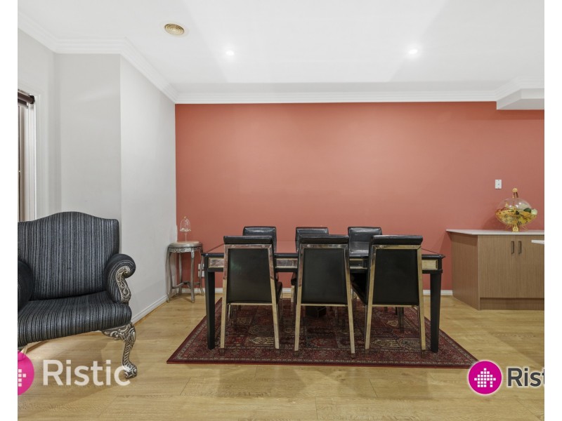 32 Serenity Way, South Morang VIC 3752