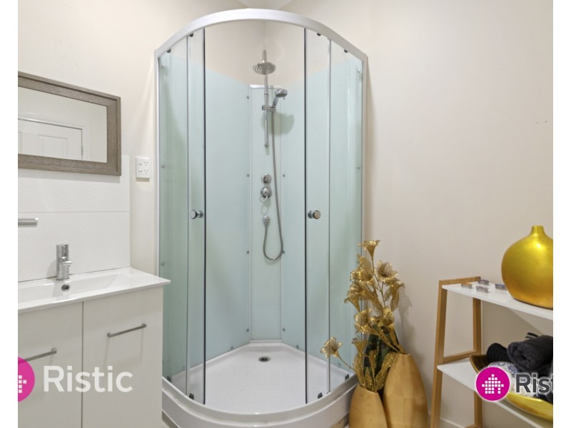 32 Serenity Way, South Morang VIC 3752