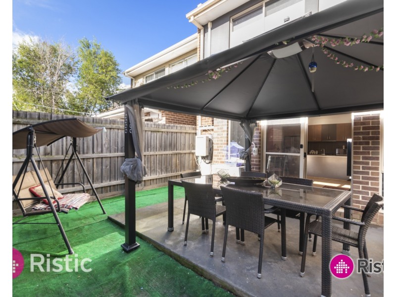 32 Serenity Way, South Morang VIC 3752