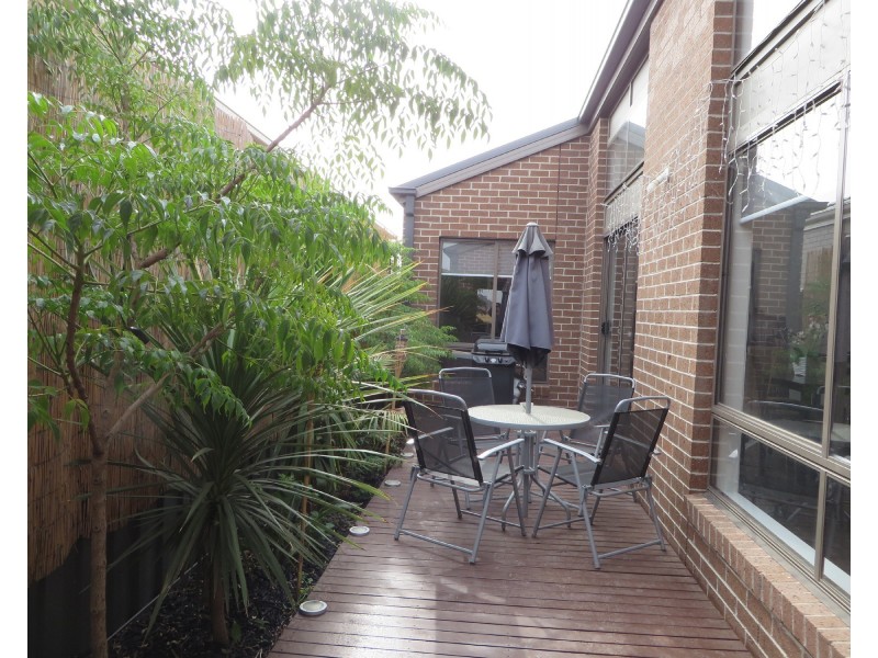 13 Vanin Street, Wollert VIC 3750