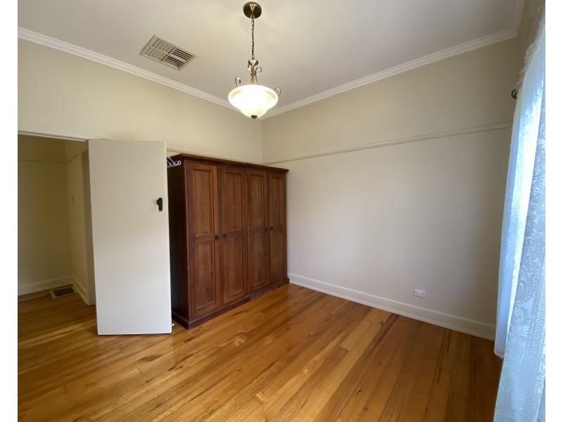 1/37 Olive Street, Reservoir VIC 3073