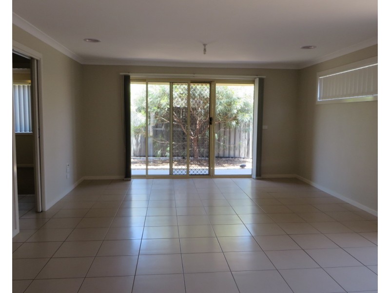 46 Hewett Drive, Point Cook VIC 3030