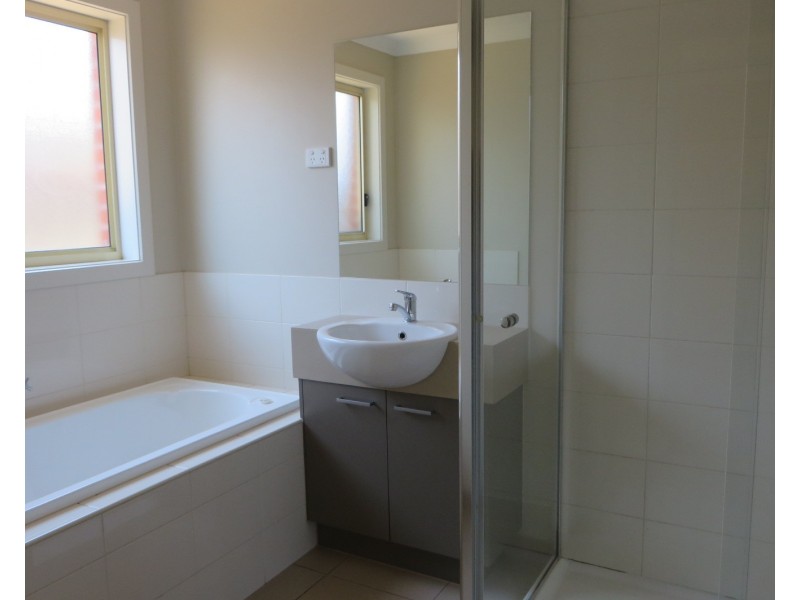 46 Hewett Drive, Point Cook VIC 3030