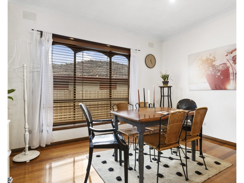 11 Marlock Close, Thomastown VIC 3074