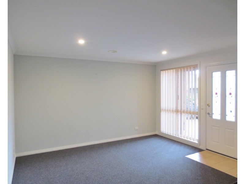 4 Solaire Way, South Morang VIC 3752
