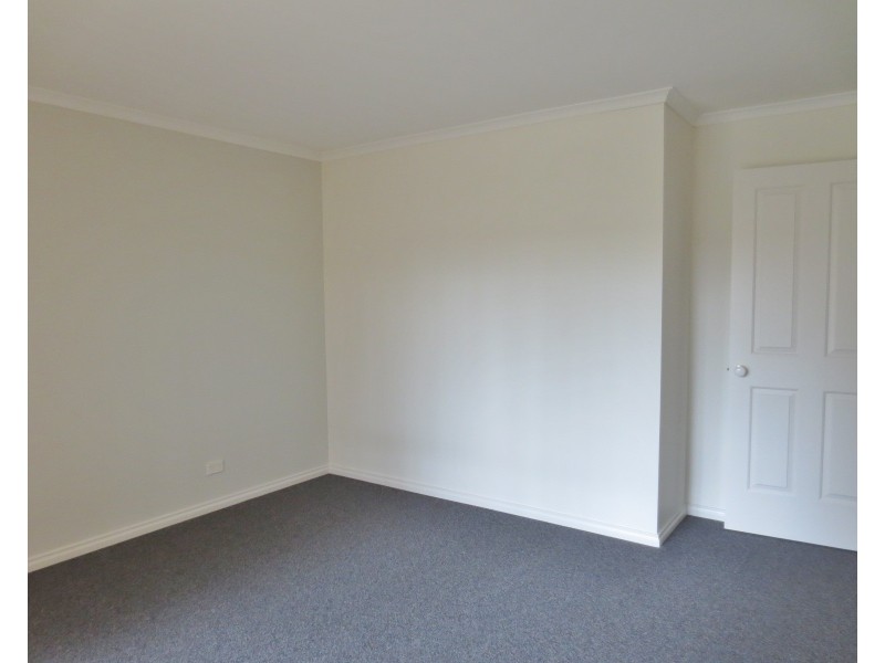 4 Solaire Way, South Morang VIC 3752