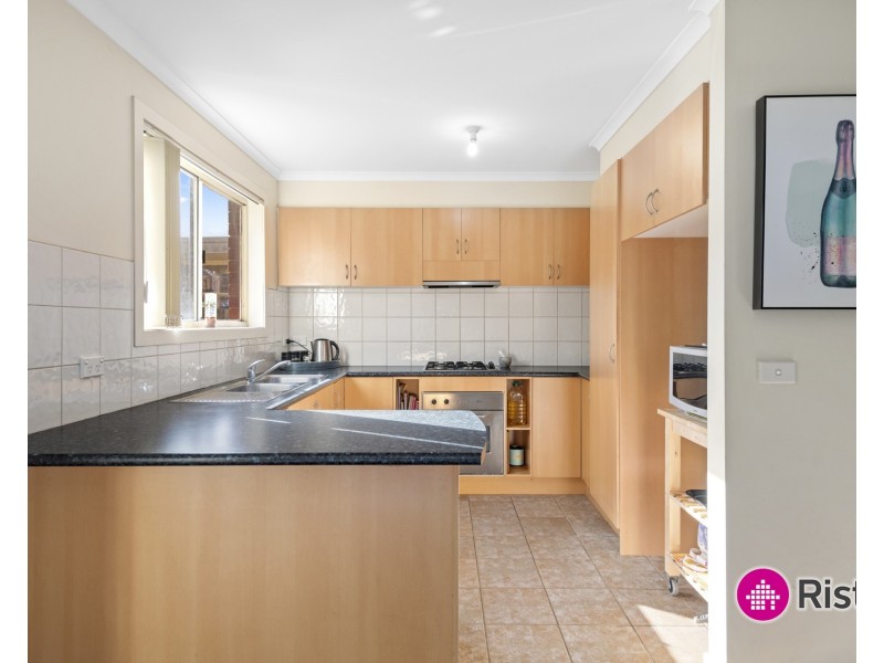 17 Pace Circuit, South Morang VIC 3752