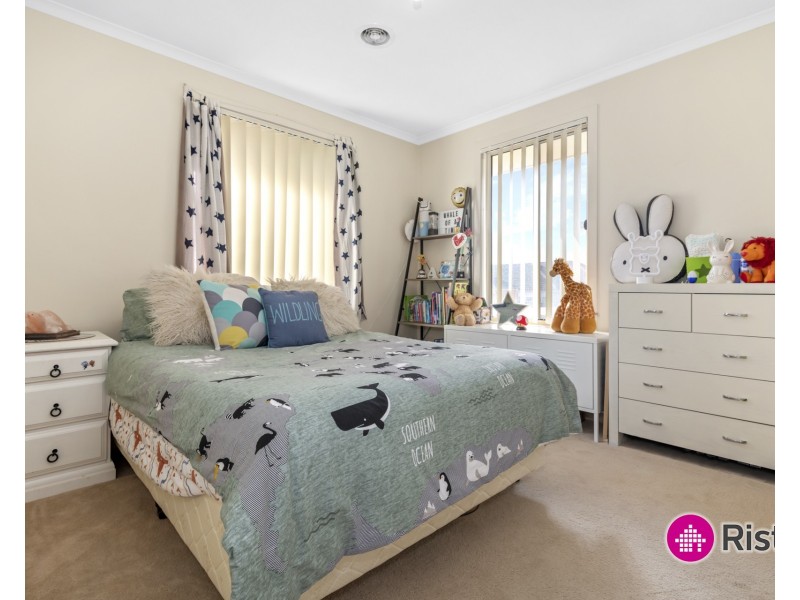 17 Pace Circuit, South Morang VIC 3752
