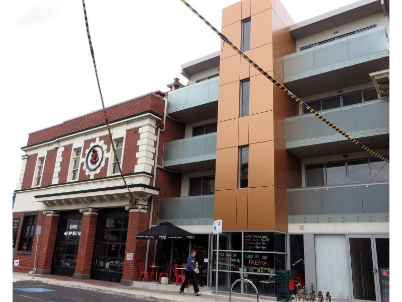 4/90 Roseberry Avenue, Preston VIC 3072