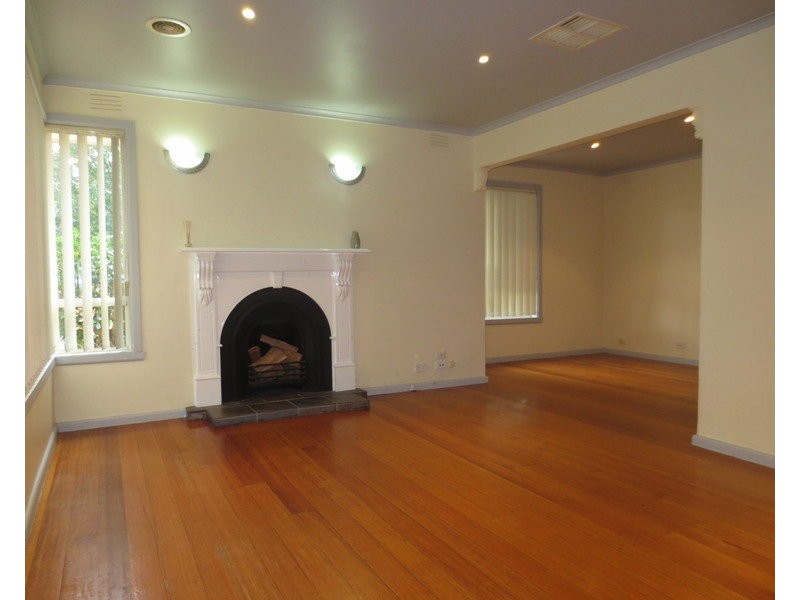 5 Main Street, Thomastown VIC 3074