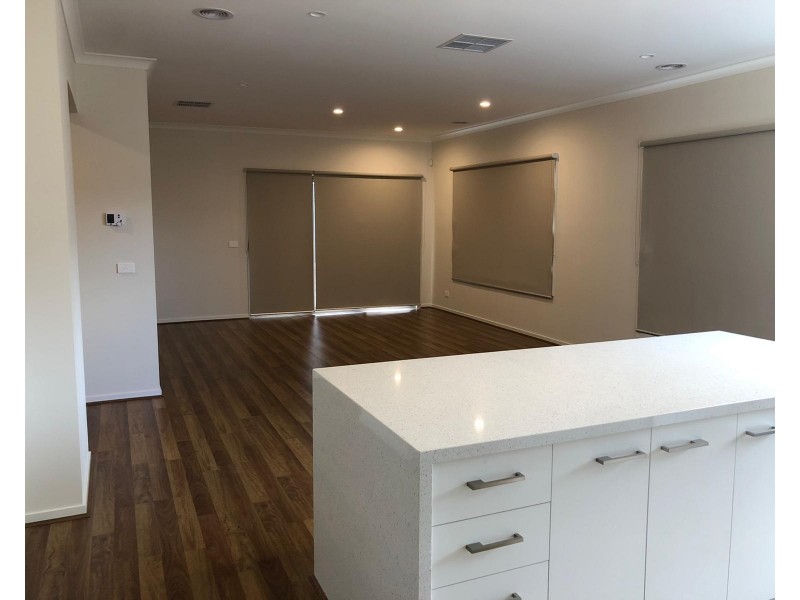 16 Danzig Street, Kalkallo VIC 3064