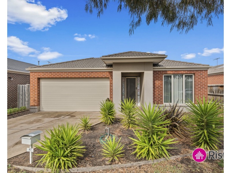 47 Barleygrass Crescent, Brookfield VIC 3338