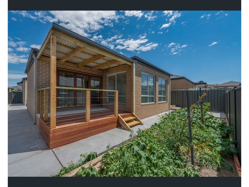 9 Halliday Road, Mernda VIC 3754