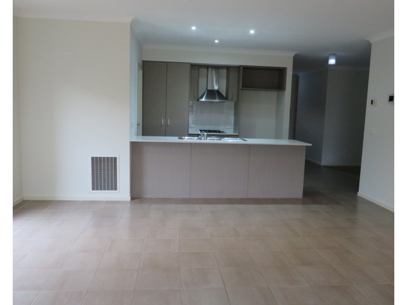 39 Melliodora Drive, Mernda VIC 3754