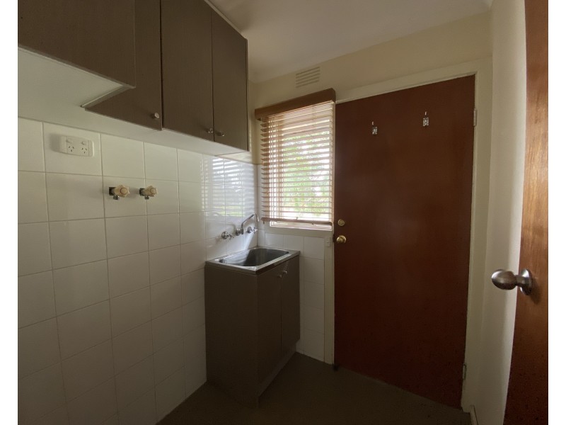 2/52 Barry Street, Reservoir VIC 3073