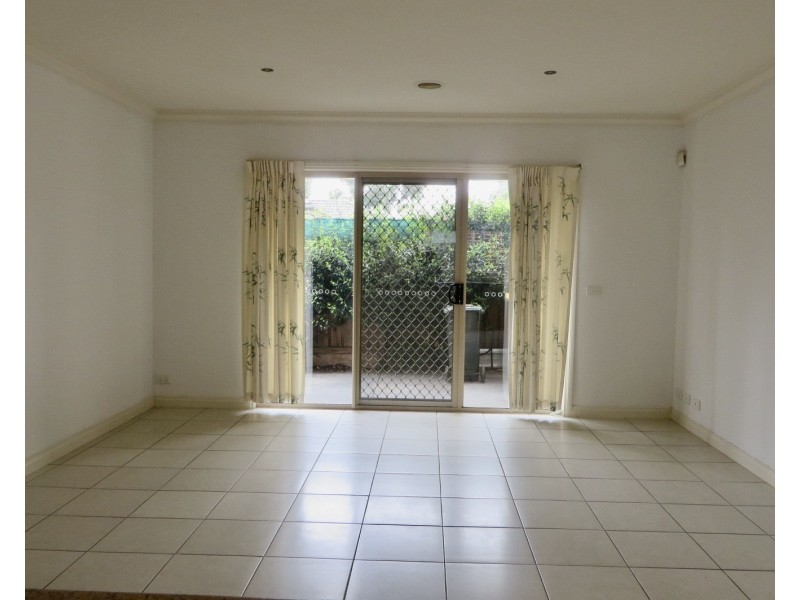 29 Carinya Crescent, South Morang VIC 3752