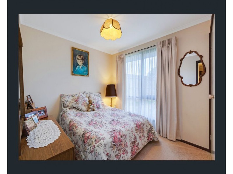 60 Meadow Glen Drive, Epping VIC 3076