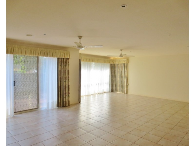 129 Morang Drive, Mill Park VIC 3082