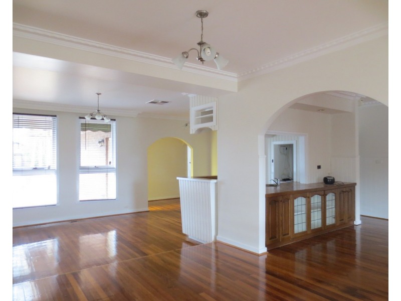 104 Mill Park Drive, Mill Park VIC 3082