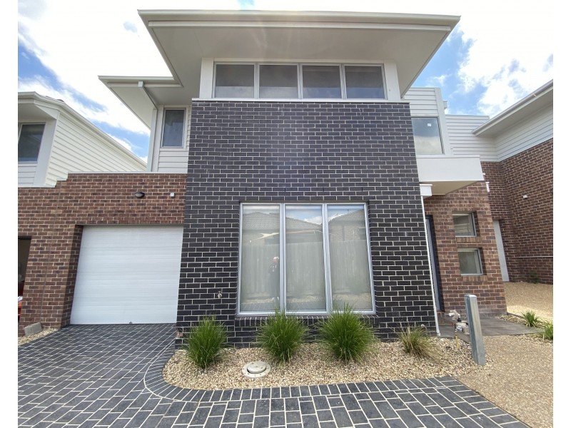 3/313 The Lakes Boulevard, South Morang VIC 3752
