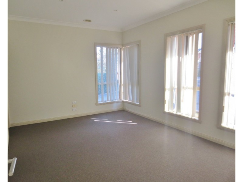 13/45 Ancona Drive, Mill Park VIC 3082