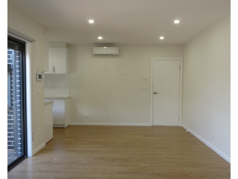 12 Aranda Place, Epping VIC 3076