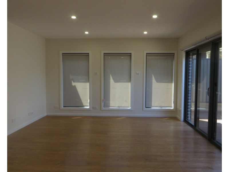 12 Aranda Place, Epping VIC 3076