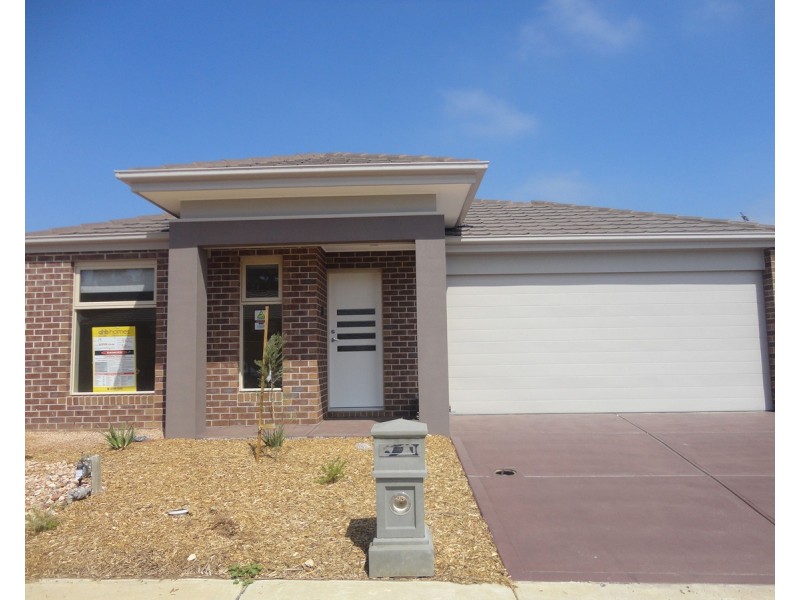 15 Watercolour Drive, Mernda VIC 3754