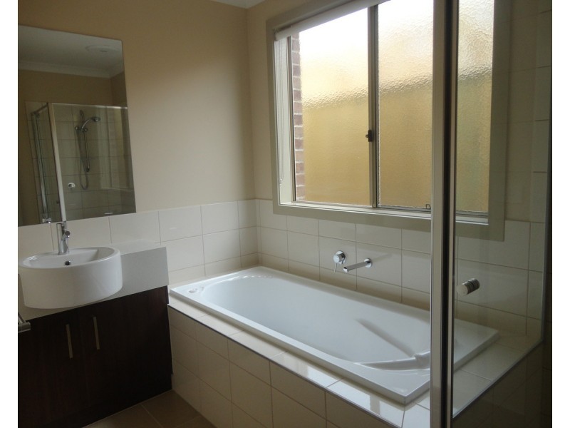 15 Watercolour Drive, Mernda VIC 3754