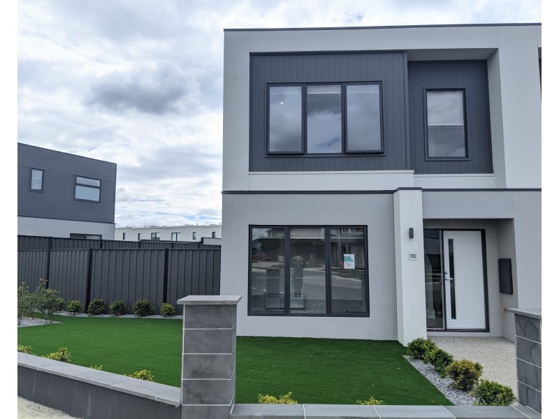 112 Highlander Drive, Craigieburn VIC 3064