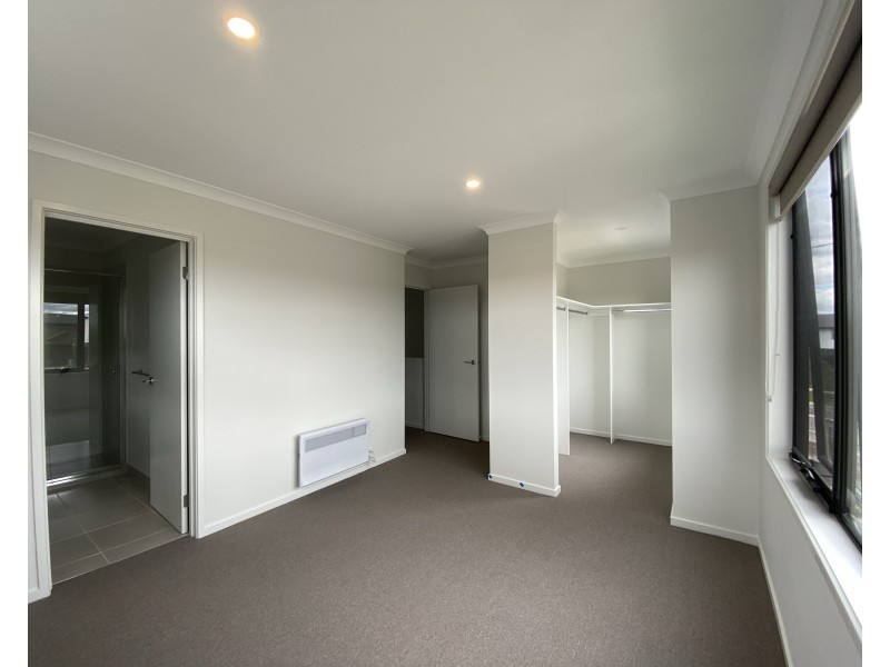112 Highlander Drive, Craigieburn VIC 3064