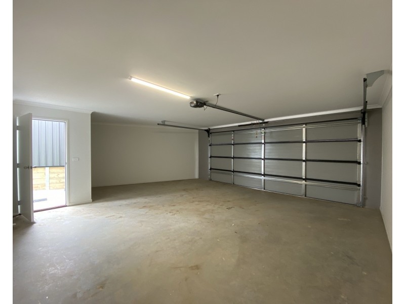 112 Highlander Drive, Craigieburn VIC 3064