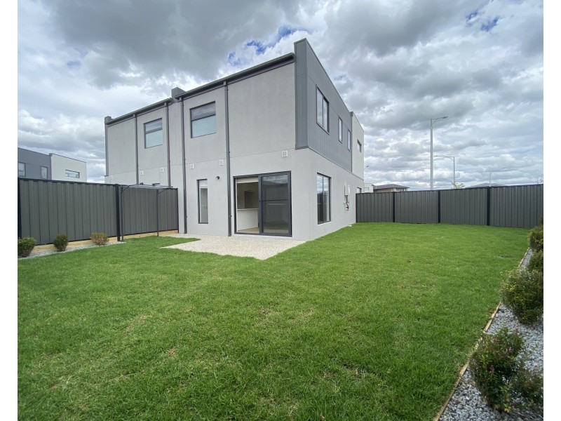112 Highlander Drive, Craigieburn VIC 3064
