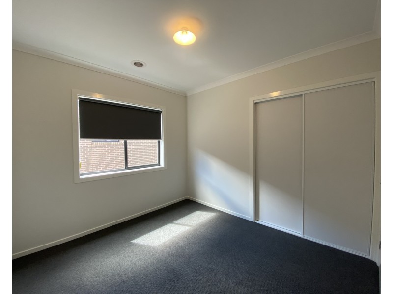 6 Treeton Drive, Wollert VIC 3750