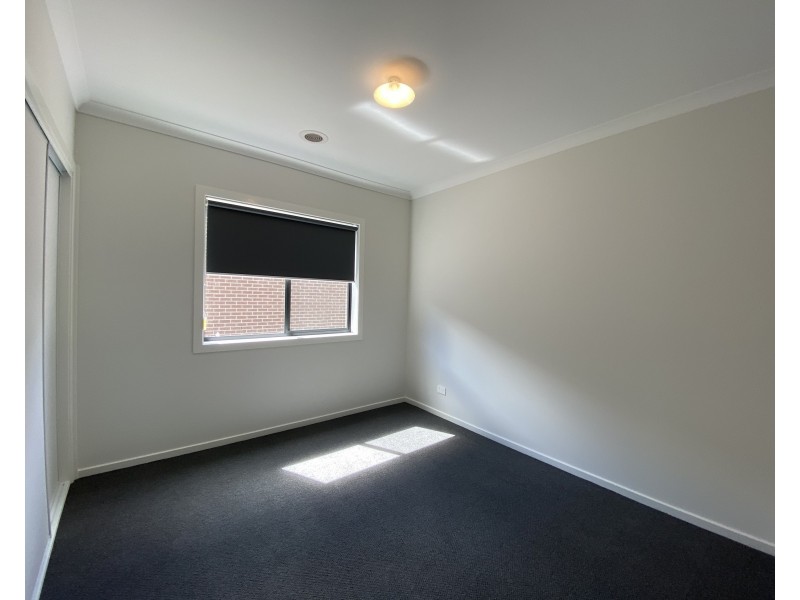 6 Treeton Drive, Wollert VIC 3750