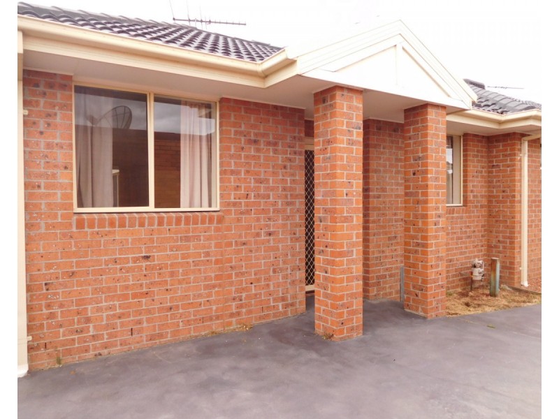 2/33 Currajong Street, Thomastown VIC 3074