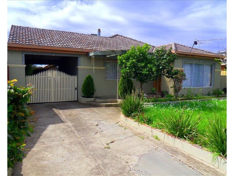 14 Wattle Street, Thomastown VIC 3074