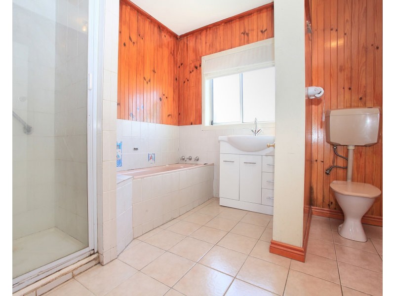 14 Wattle Street, Thomastown VIC 3074
