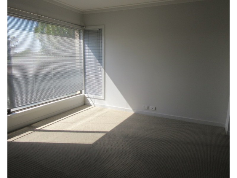 55 Pomaderris Drive, Mernda VIC 3754