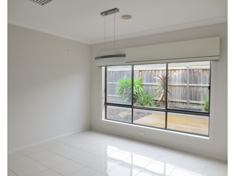 15 Breenview Place, Doreen VIC 3754