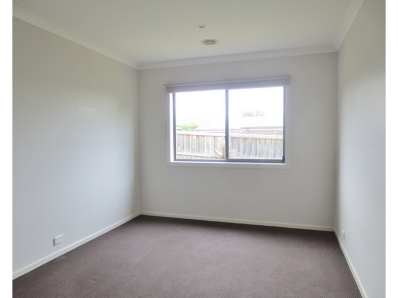 15 Breenview Place, Doreen VIC 3754