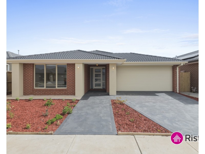 23 Fadaro Drive, Kalkallo VIC 3064