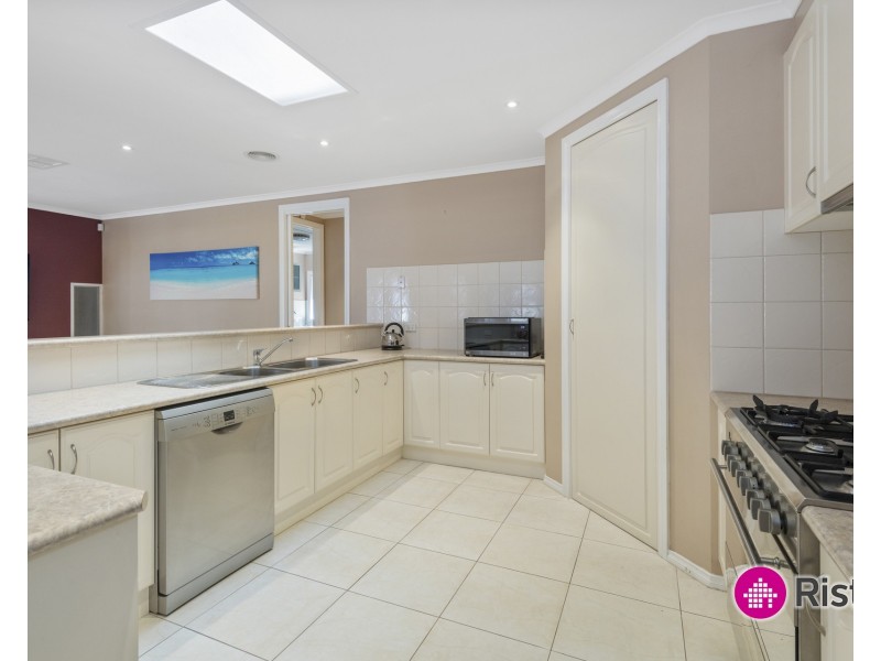 10 Visage Drive, South Morang VIC 3752