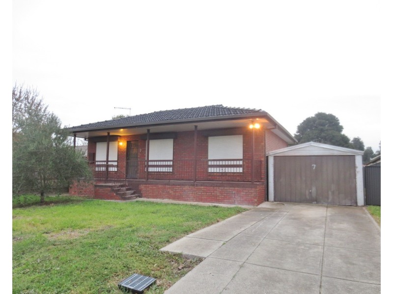 7 Lavender Court, Mill Park VIC 3082