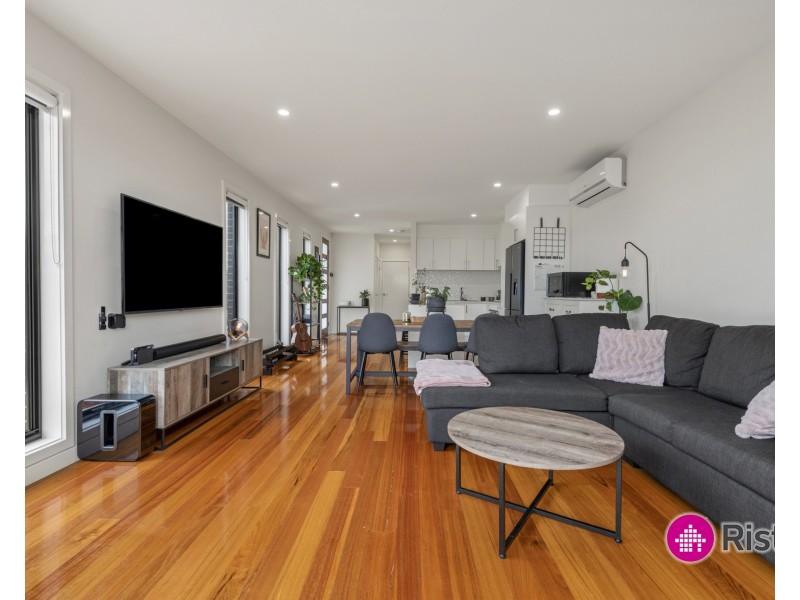 1/90 Saltlake Boulevard, Wollert VIC 3750