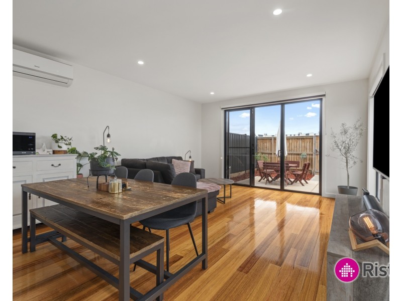 1/90 Saltlake Boulevard, Wollert VIC 3750