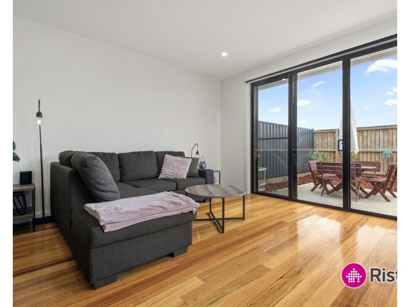 1/90 Saltlake Boulevard, Wollert VIC 3750