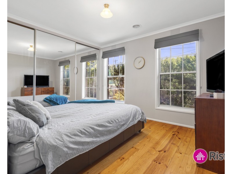 12 Obar Crescent, South Morang VIC 3752